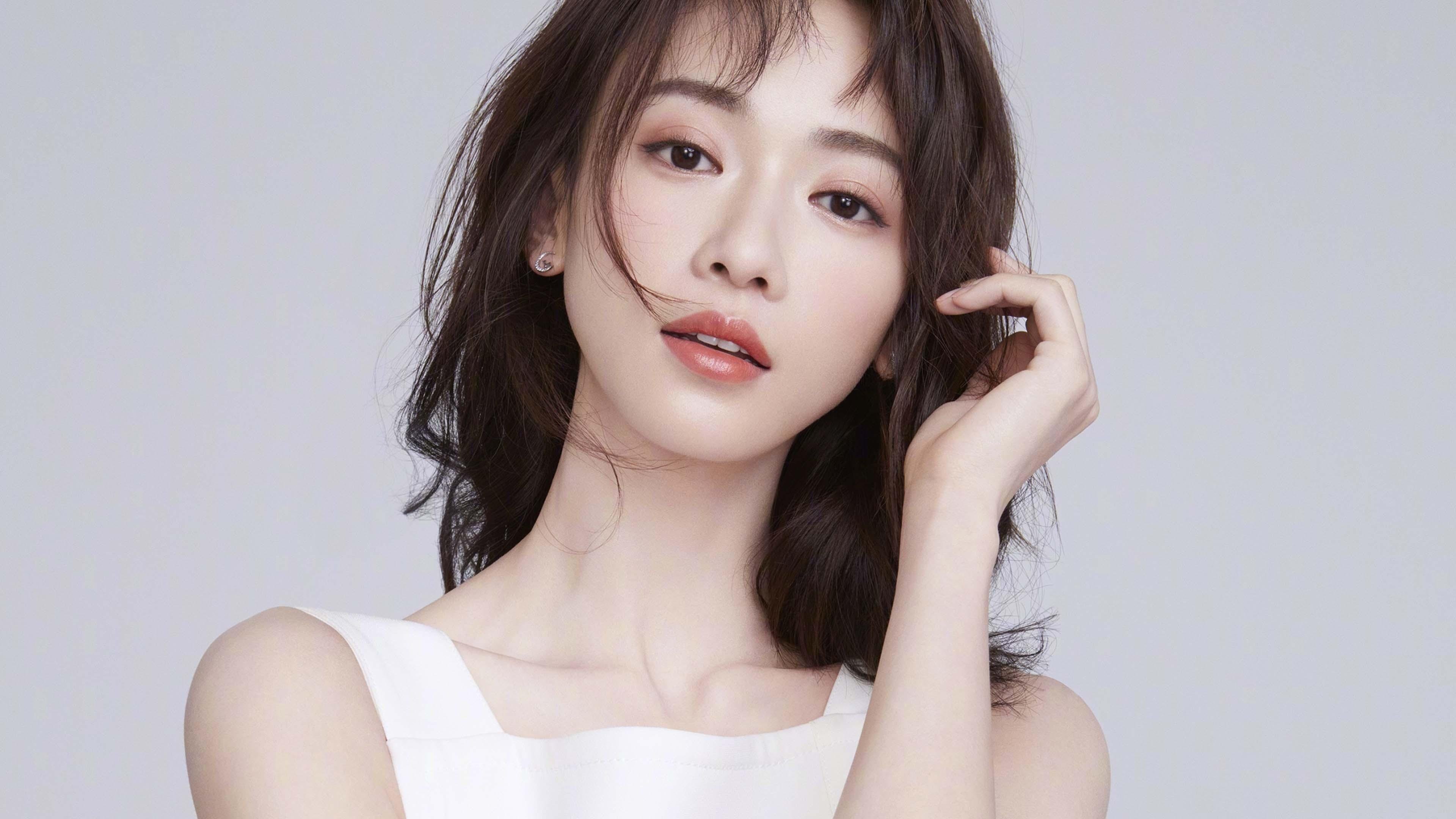 西甲国家德比之夜，加克波点燃赛场