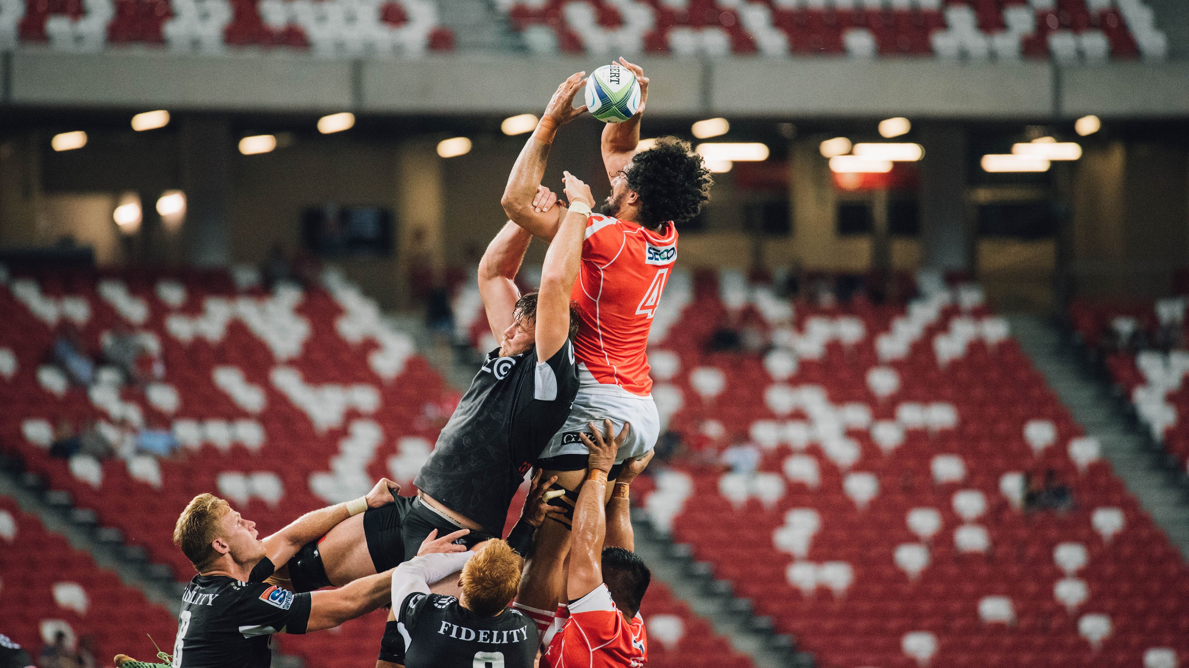 赛道上的骑士，篮球场的霸主，当锡安在F1揭幕战接管比赛