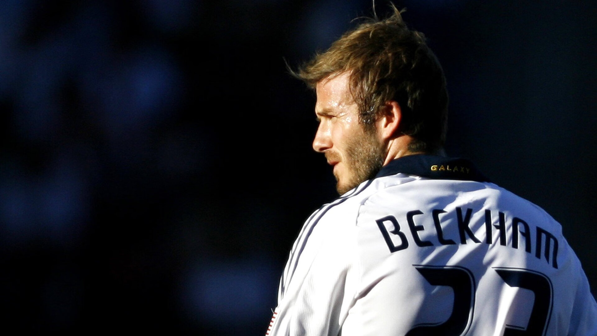 绿茵之外，当马里足球的崛起映照西甲德比的全球回响