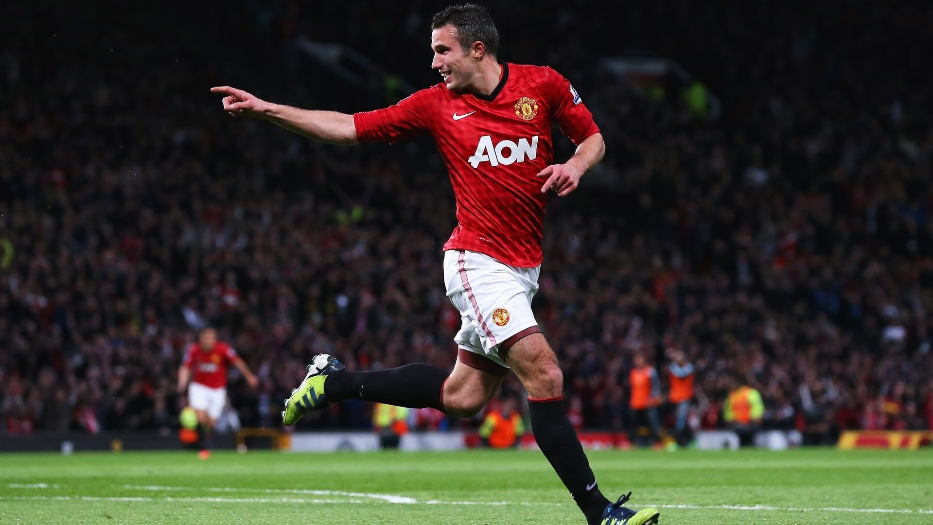 法拉利轻取红牛二队，诺里斯带队取胜，一场策略与勇气的胜利