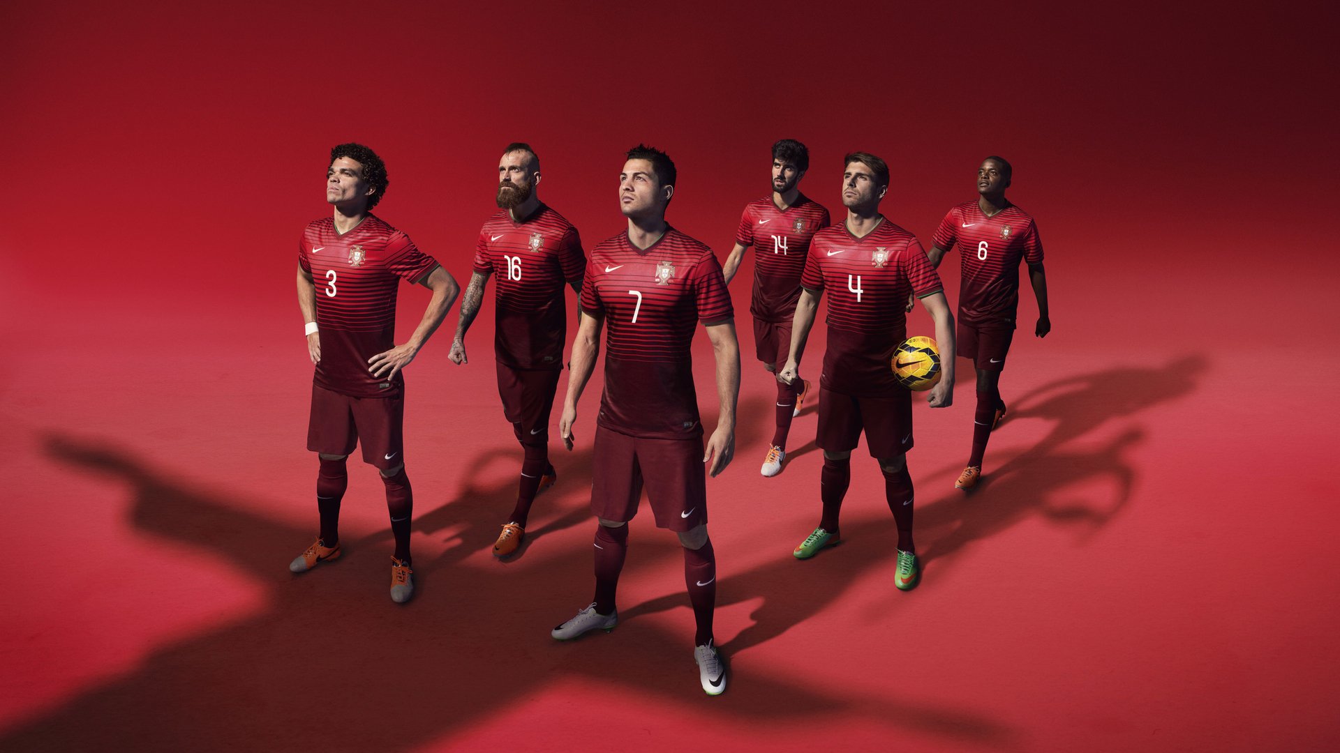 绝杀之夜，王皓惊艳四座—韩国队逆转波兰队的足球史诗